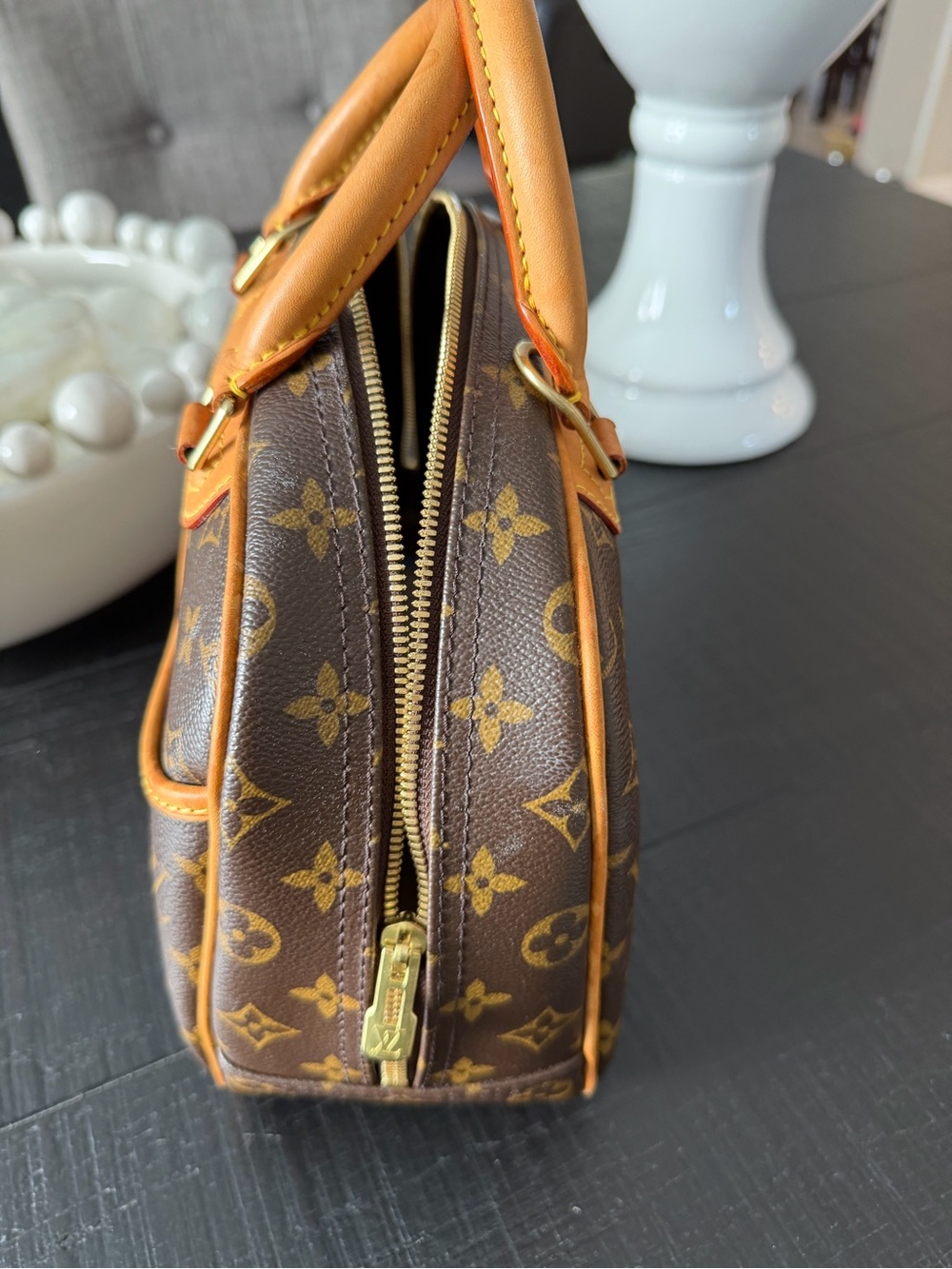 LV bag used - Picture 10 of 14